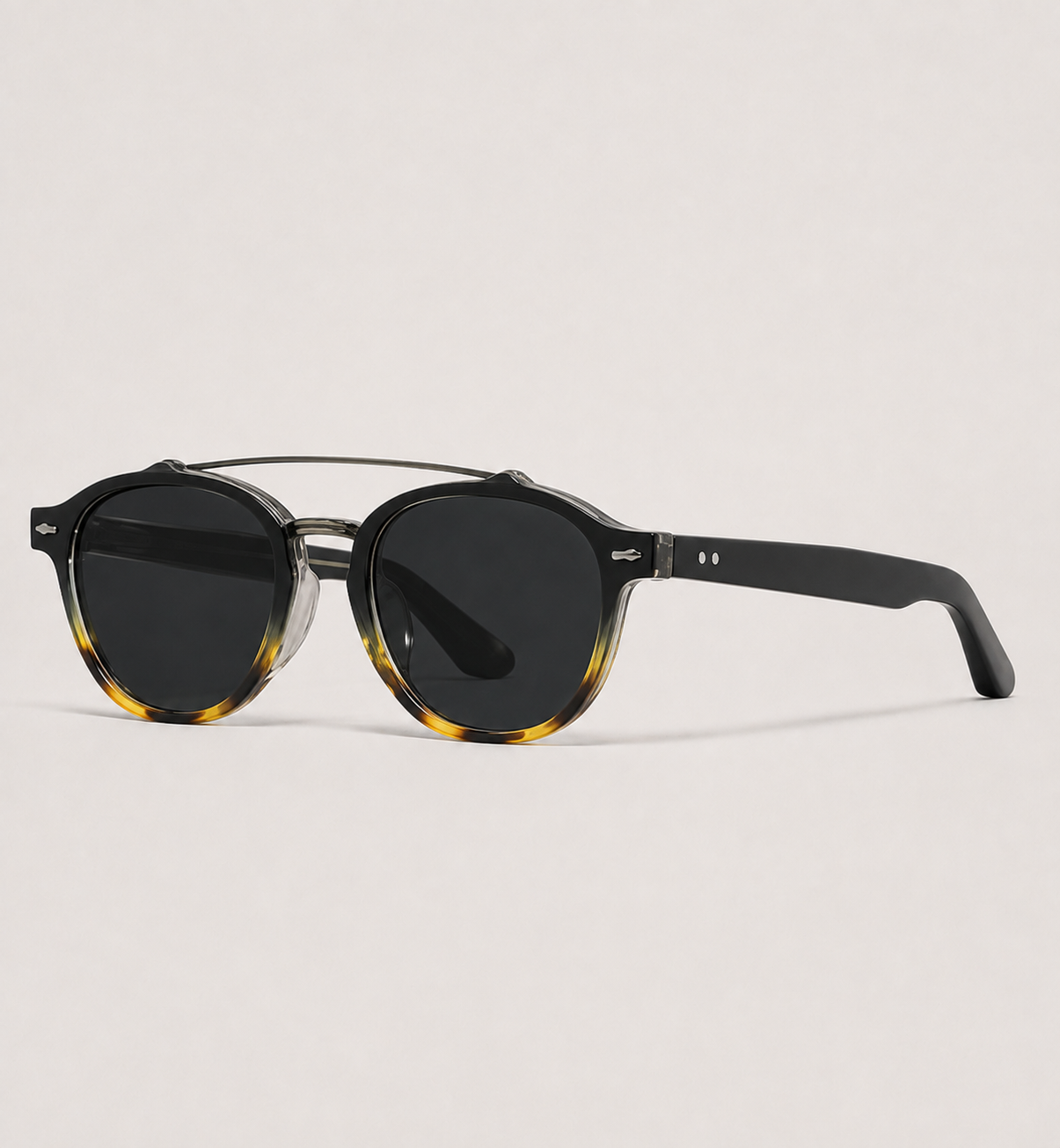 Ultraleichte ovale Sonnenbrille